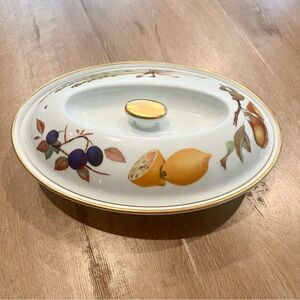 Royal Worcester Evesham Gold Oval Covered Casserole Dish Porcelain England 10x7”